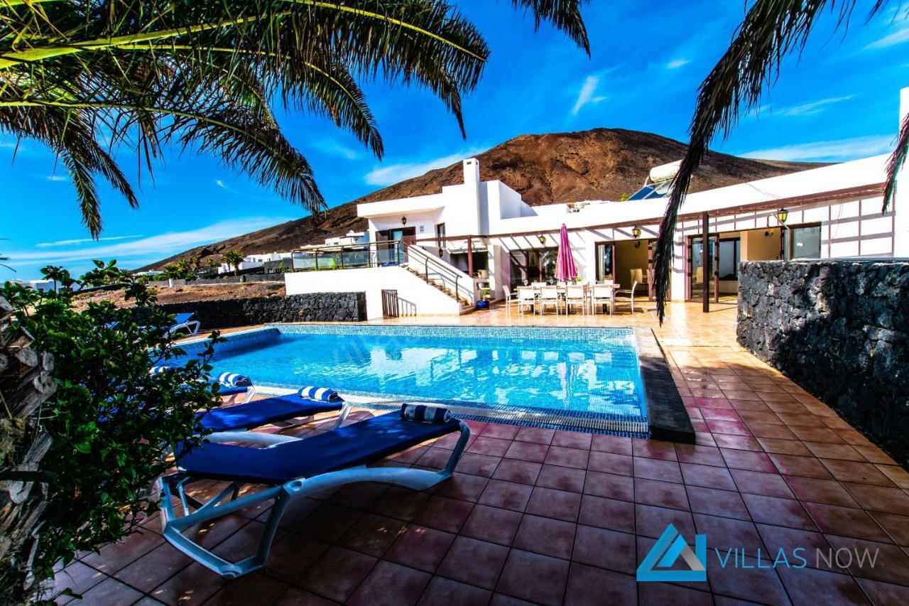Villa Montana - Lh113 By Villas Now Ltd Playa Blanca  Kültér fotó